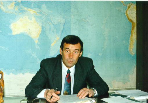Vladimir L.Kasyanov - Dr. Sci. (Biol), Corr.-Memb. RAS, Director